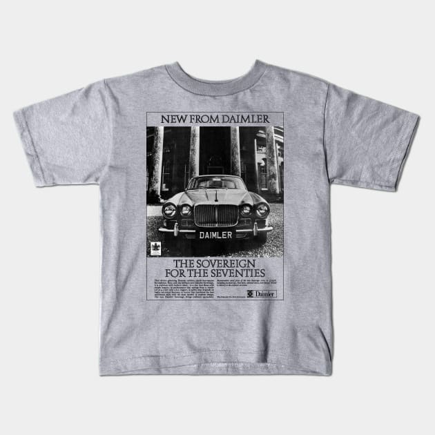 DAIMLER LIMOUSINE - advert Kids T-Shirt by Throwback Motors